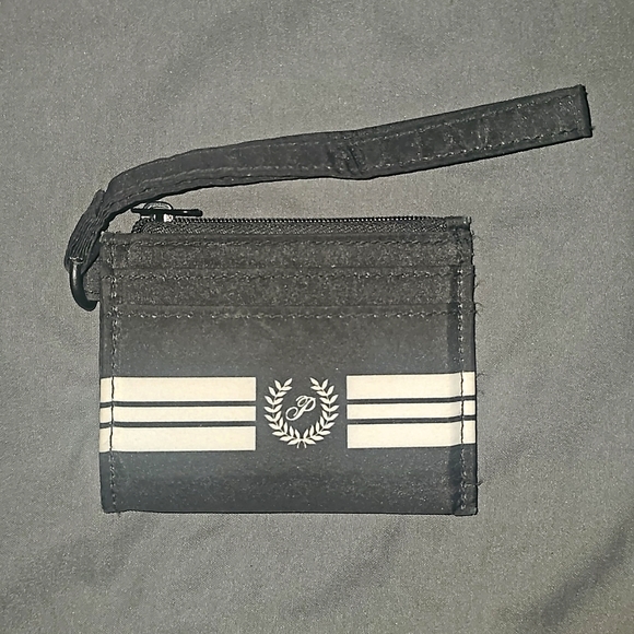Victoria’s Secret PINK Card Holder - Picture 1 of 2